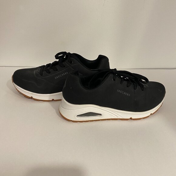 Skechers Air-Cooled Memory Foam sneakers runners US 9.5 Blk - Picture 1 of 4